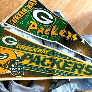 Vintage Green Bay Packers signs